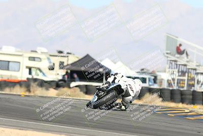 media/Nov-17-2024-CVMA (Sun) [[1fec520723]]/Race 8-Formulw LW Twins SHOOTOUT/